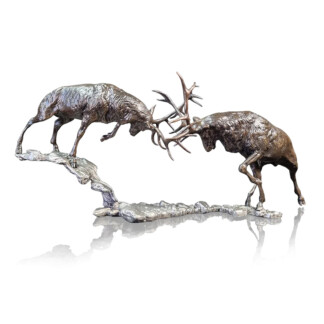Dawn Duel - Rutting Stags
